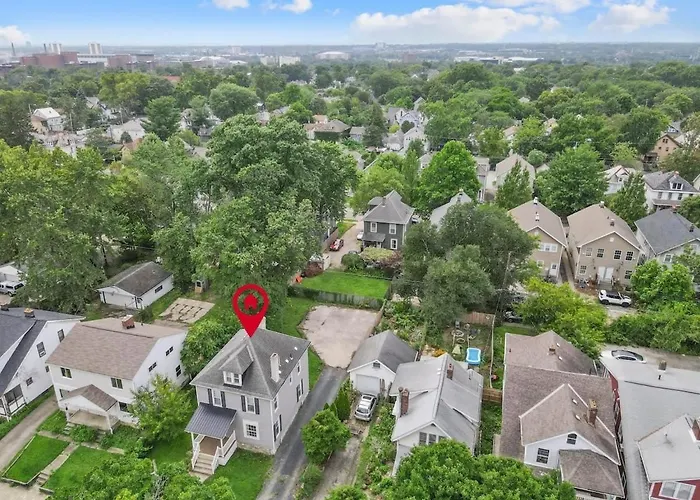 The Indiana Stunner Holiday home Columbus
